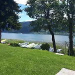 Apartment Johannes Seeblick Haus Haensel Gretel Am Ossiachersee Mit Direktem Seezugang Und Hallenbad