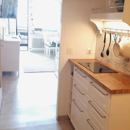 Seeblick Johannes Im Haus Hänsel Gretel Direkt Am Ossiachersee