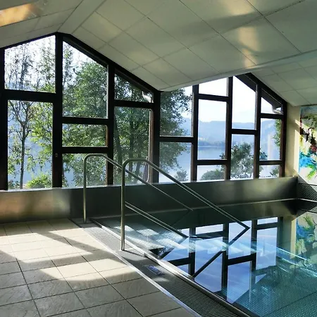 Johannes Seeblick Haus Haensel Gretel Am Ossiachersee Mit Direktem Seezugang Und Hallenbad Апартаменты