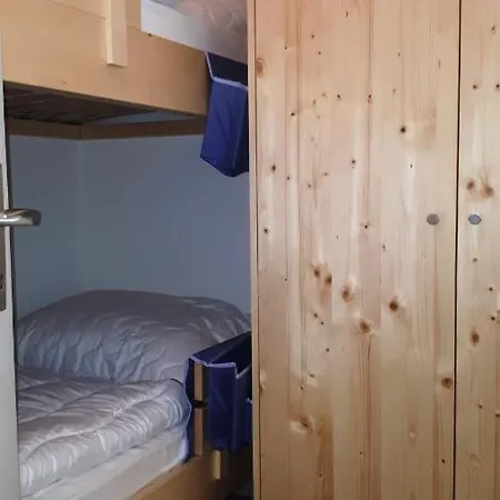 Seeblick Johannes Im Haus Hänsel Gretel Direkt Am Ossiachersee