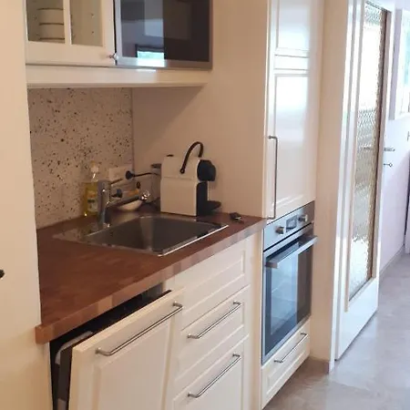 Seeblick Johannes Im Haus Hänsel Gretel Direkt Am Ossiachersee Apartment Stiegl