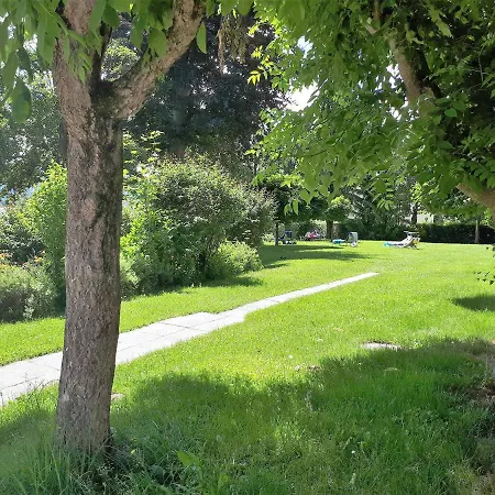 Апартаменты Johannes Seeblick Haus Haensel Gretel Am Ossiachersee Mit Direktem Seezugang Und Hallenbad