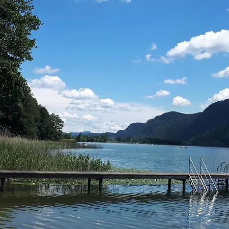 Seeblick Johannes Im Haus Hänsel Gretel Direkt Am Ossiachersee Apartment Stiegl