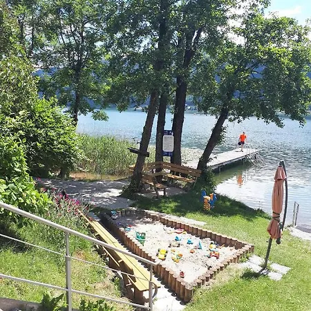 Johannes Seeblick Haus Haensel Gretel Am Ossiachersee Mit Direktem Seezugang Und Hallenbad